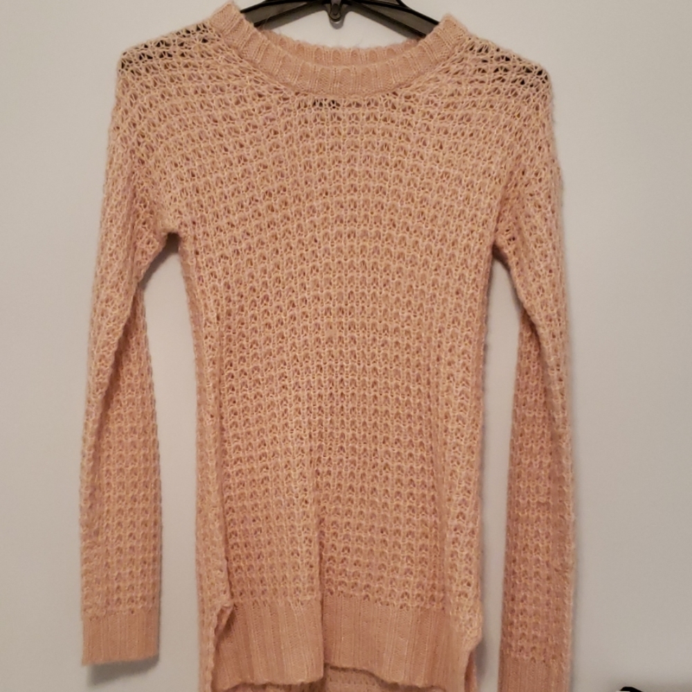 Long pantone pink sweater